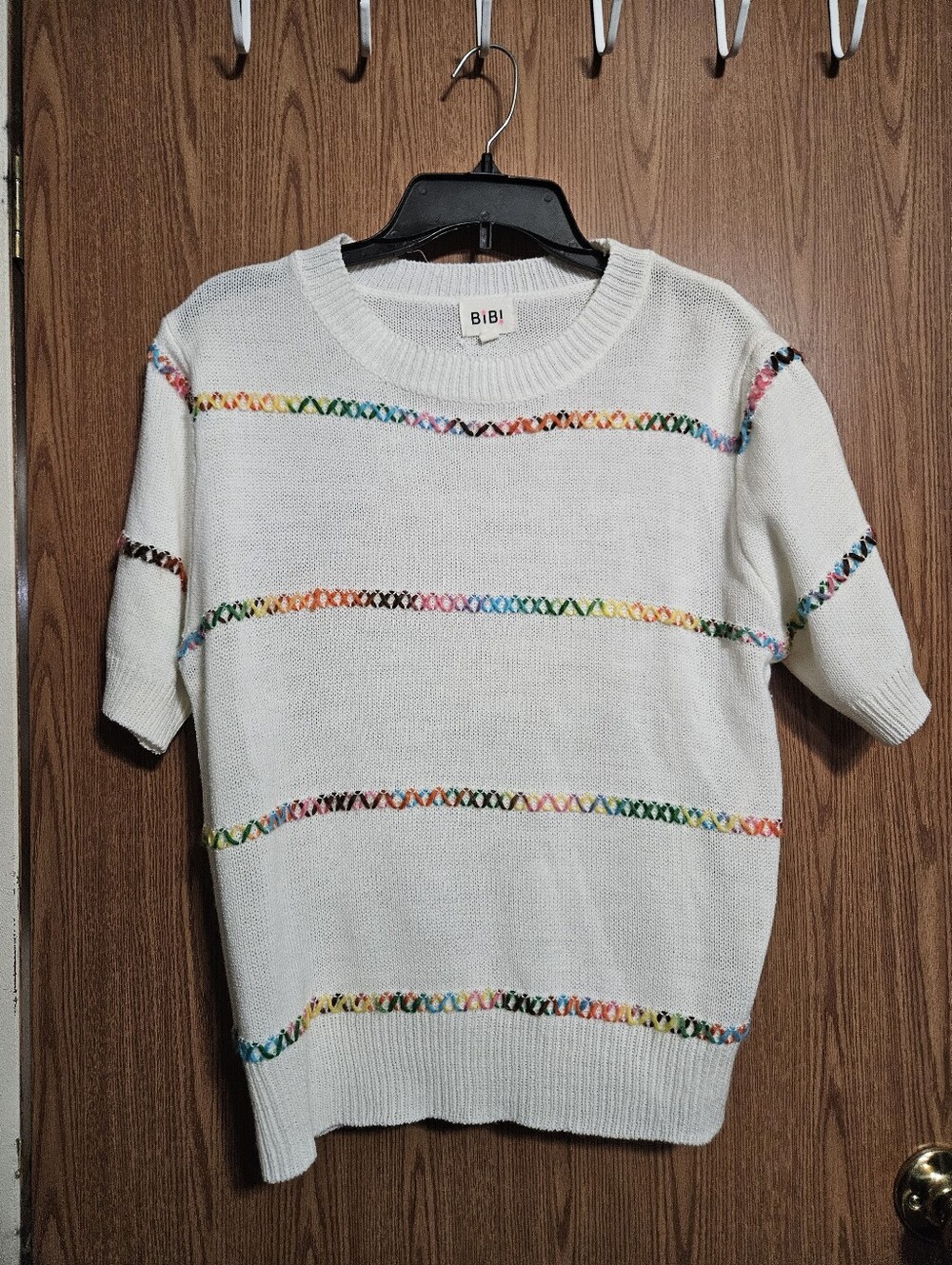 Bibi Colorful Zig Zag Knit Top Short Sleeve Size Small!